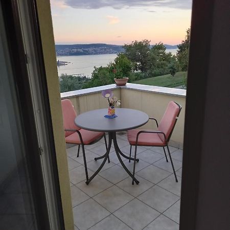 Apartma Monte Moro Lägenhet Ankaran Exteriör bild